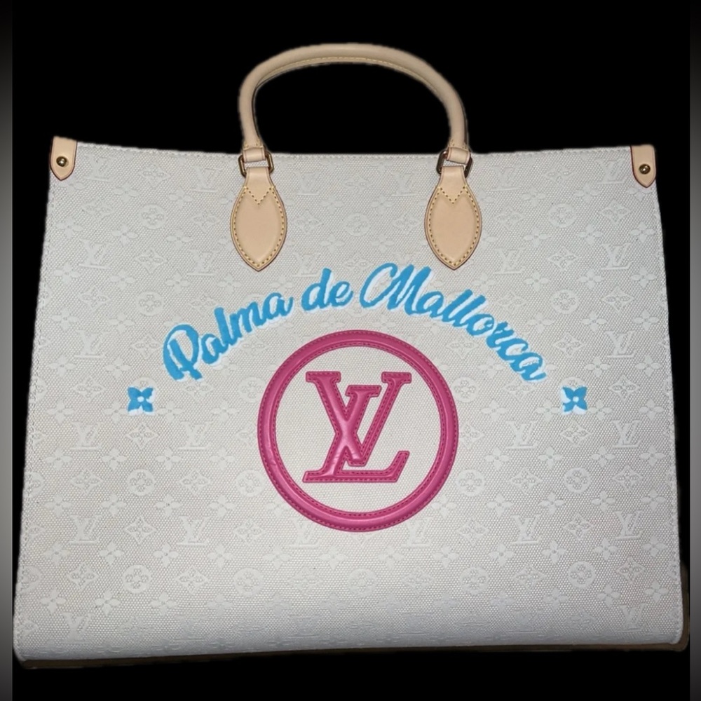 Louis Vuitton RARE ONTHEGO GM Purse Tote “Palma De Mallorca” Spain M20906 - Picture 1 of 11